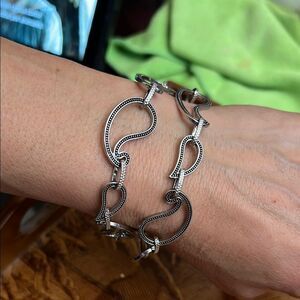 Elegant Silver Heart Bracelet